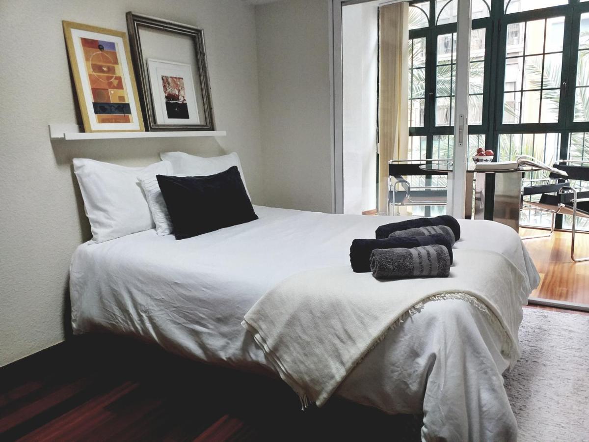Large Apartment With Large And Sunny Terrace - Garden & Outdoor Gym , Alicante Center Esterno foto