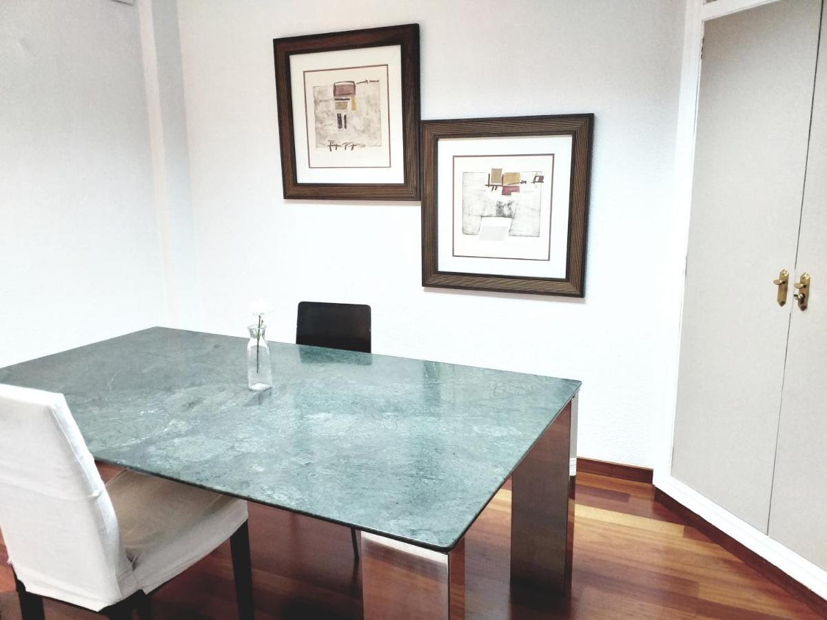 Large Apartment With Large And Sunny Terrace - Garden & Outdoor Gym , Alicante Center Esterno foto
